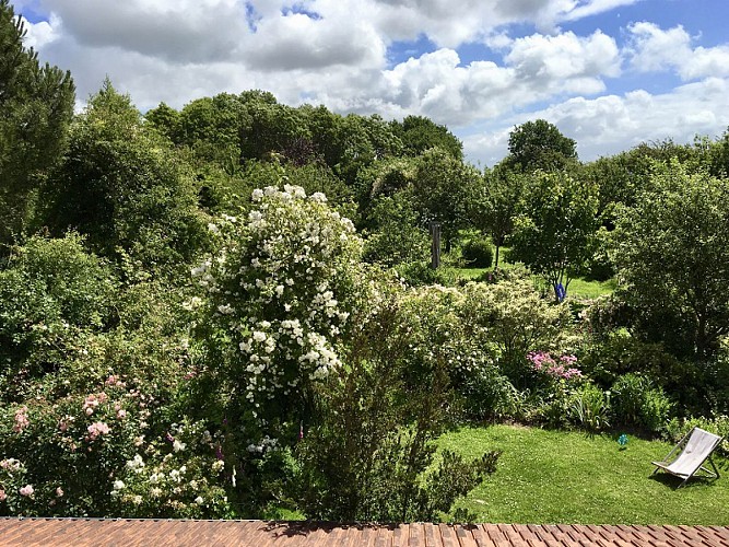 Les Sept Chênes Garden