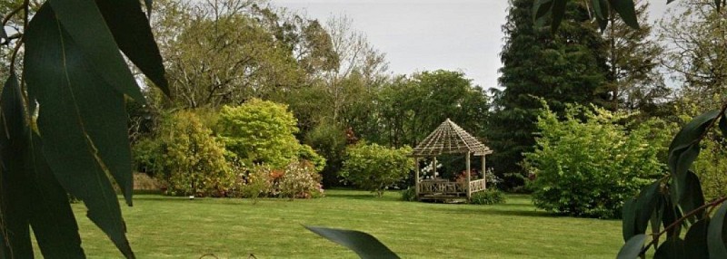 helleville-au-phil-du-jardin-1