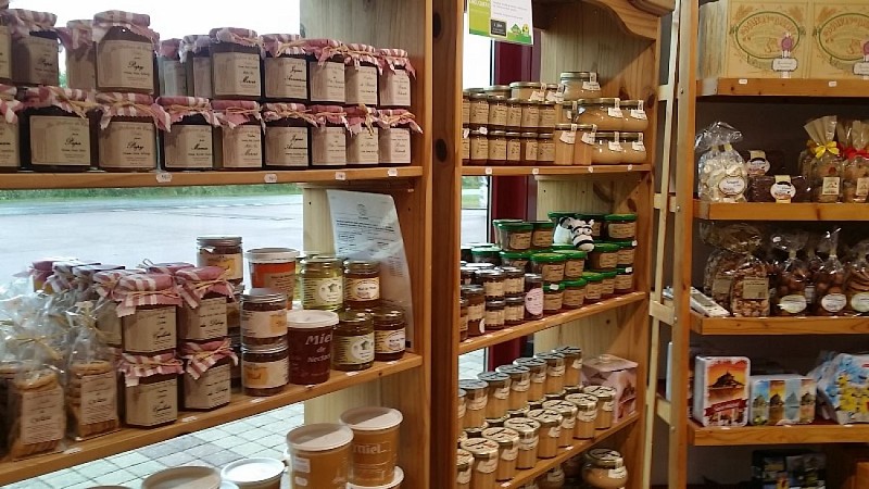 lessay-les-jambons-de-lessay-2