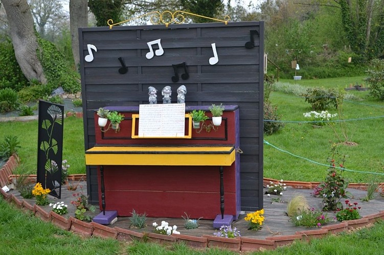 6-clos-des-pieds-nus-2026