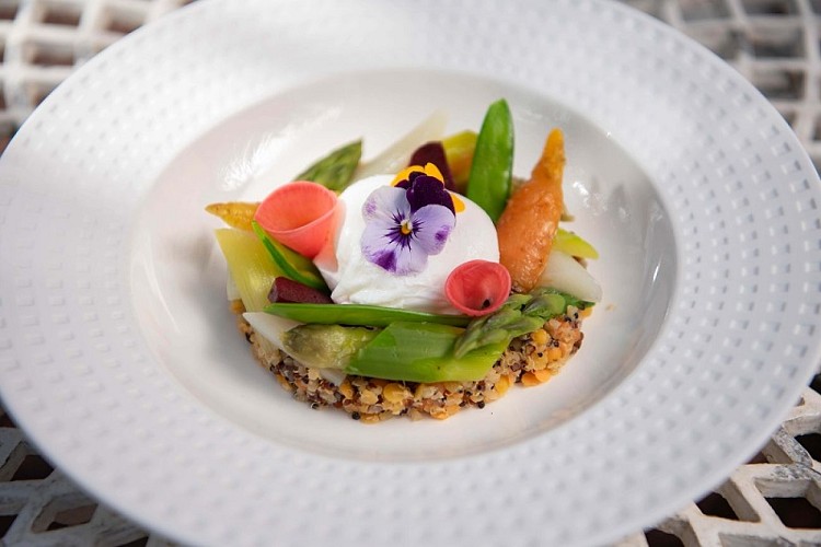 ducey-restaurant-auberge-de-la-selune (2)