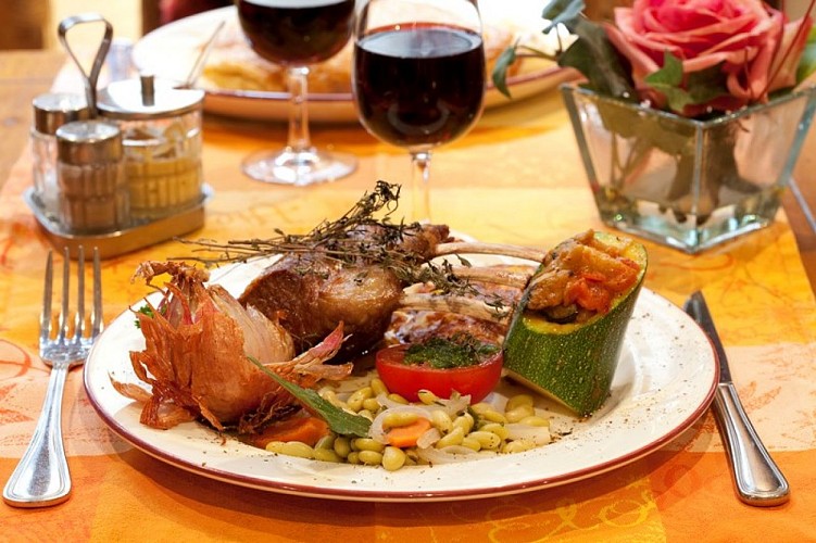 le-mont-saint-michel-restaurant-auberge-saint-pierre-6