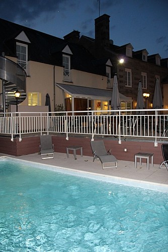 Saint-Hilaire-du-Harcouët_HR Le Cygne_8