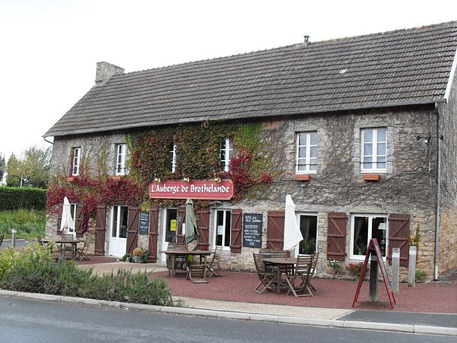 auberge-de-brothelande-nicorps