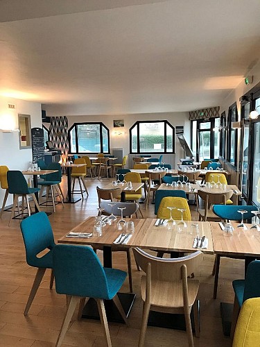 hauteville-sur-mer-restaurant-la-mer-o-vent-1