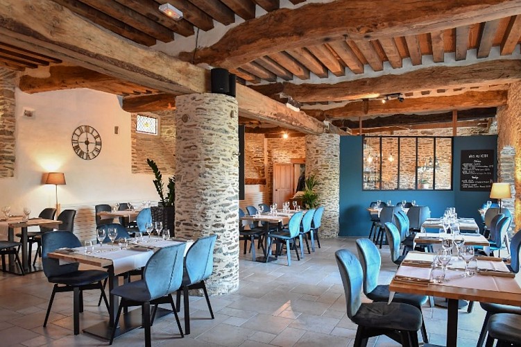 agneaux-restaurant-la-ferme-du-chateau-2