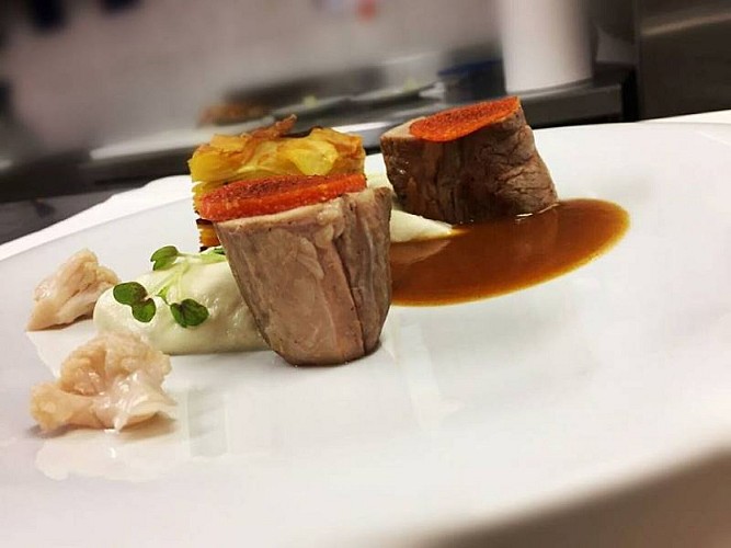 agneaux-restaurant-la-ferme-du-chateau-8