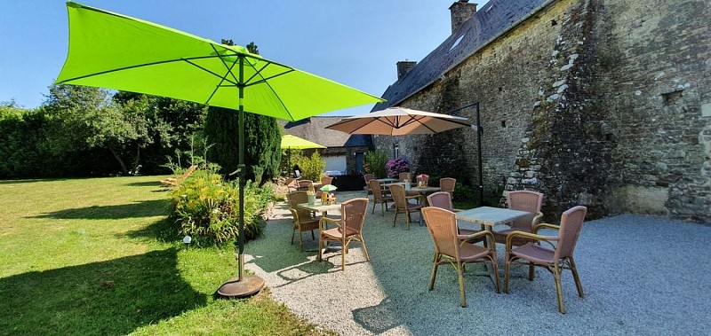 port-bail-sur-mer-restaurant-le-relais-de-la-comte-2