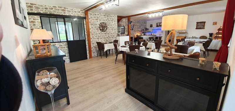 port-bail-sur-mer-restaurant-le-relais-de-la-comte-9