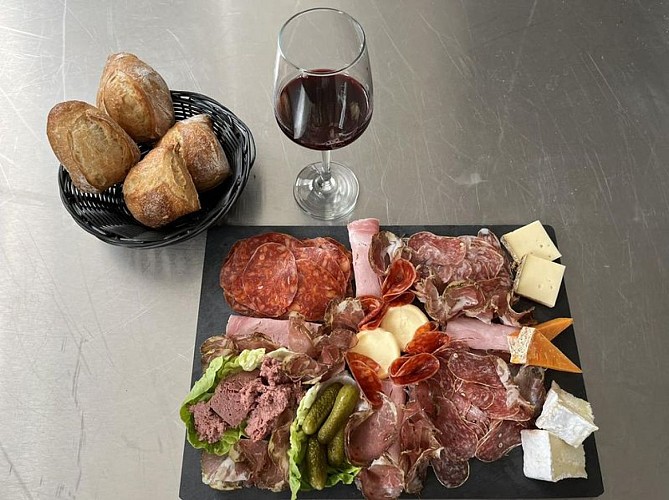 saint-martin-de-varreville-restaurant-le-domaine-de-la-vallee-7