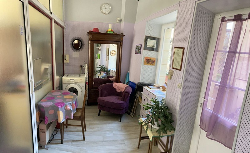 11 Coin machine à laver