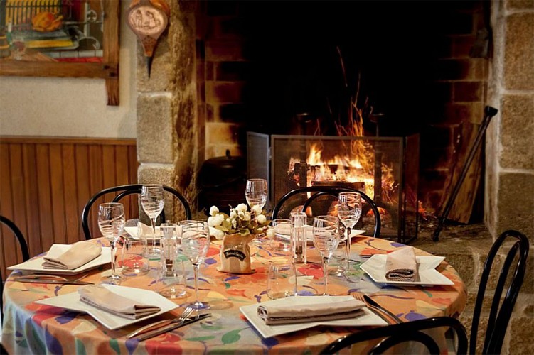 Le Souham Hotel and Restaurant