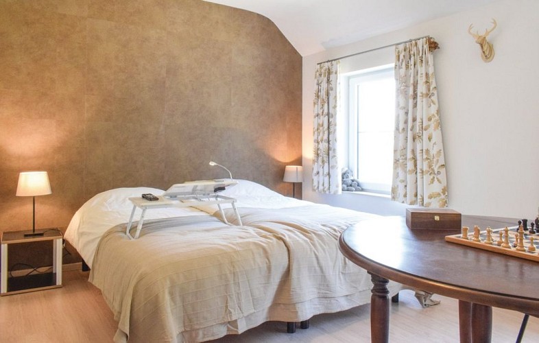 Au Number 4 - chambre
