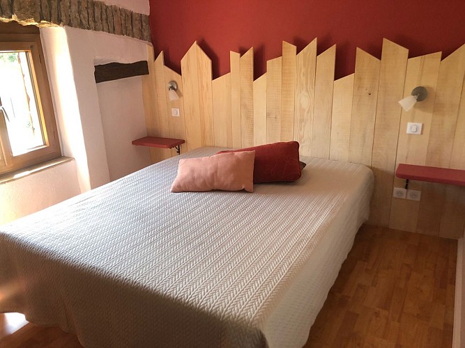 Le Gîte du Hameau, Malay - chambre parentale 1