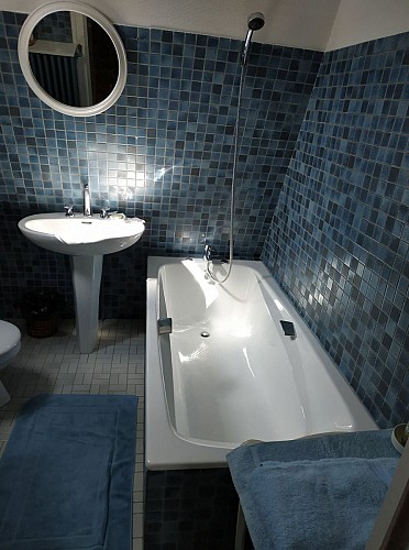 118762819_1211206319242408_5062821220736856004_n