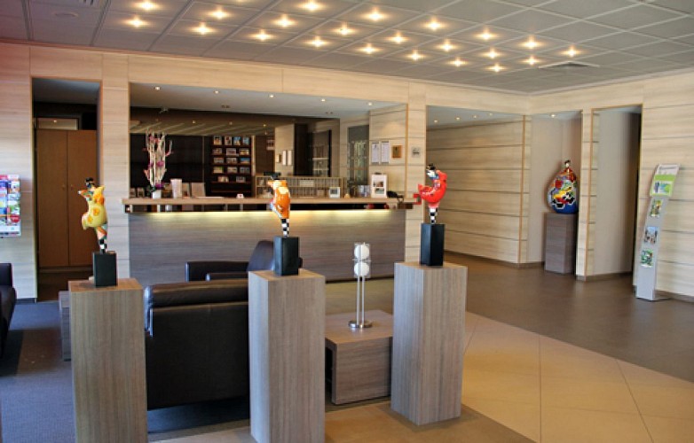 BEST WESTERN PLUS CASTEAU RESORT HOTEL