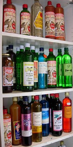 Distillerie l'Espérance commerciale