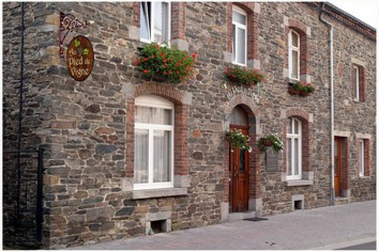 Au Pied de Vignes façade