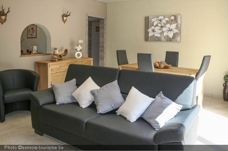 Prés fontaine sainte-Cécile.jpg