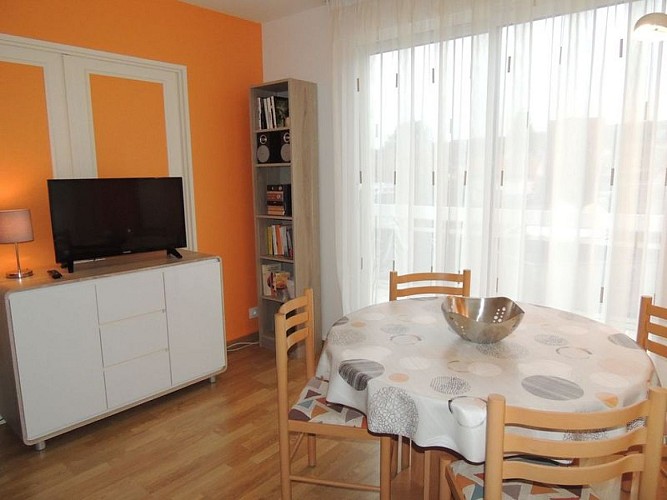 La-Madeleine-322-2-Bagnoles-800