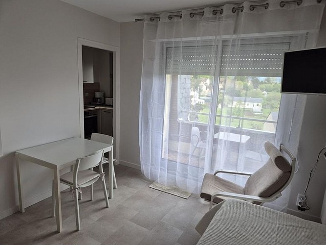 La-Jamoisiere-43-3-Bagnoles-800