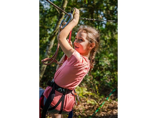 Roche d'Oëtre Orne Aventure - St Philbert sur Orne