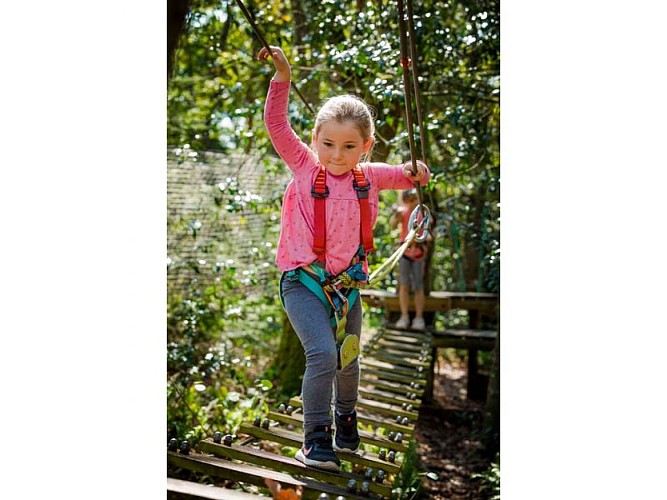 Roche d'Oëtre Orne Aventure - St Philbert sur Orne