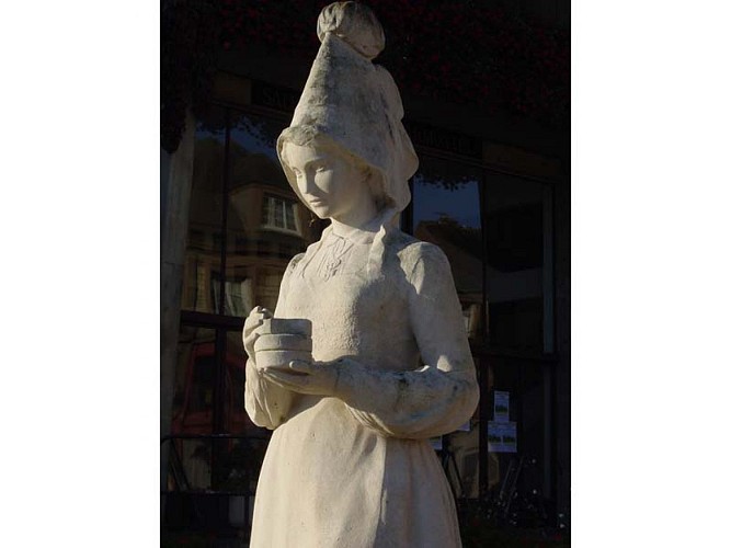 Les statues de Marie Harel