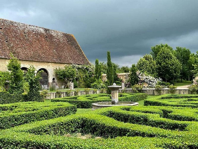 Les Jardins du Montperthuis