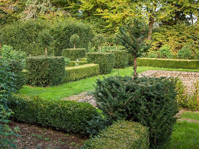 Jardin du manoir de la Boisnerie - Ste Honorine la Chardonne