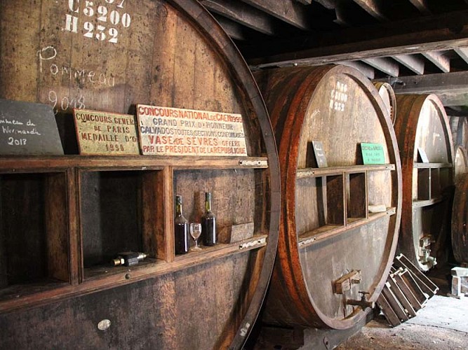 Manoir de Durcet - Visite de la ferme cidricole