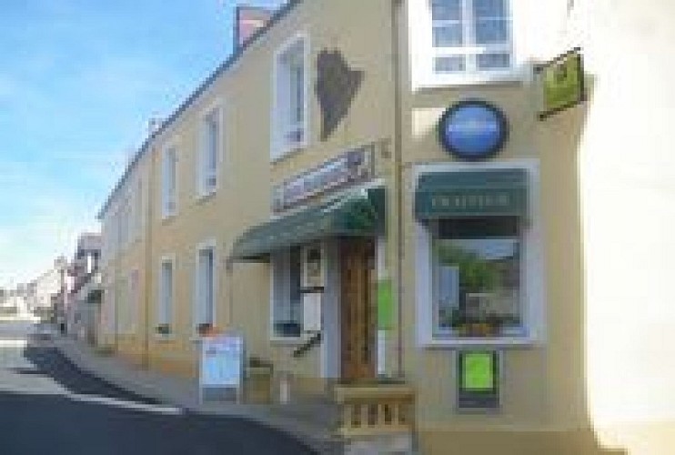 Auberge-de-la-cloche-le-theil-sur-huisne