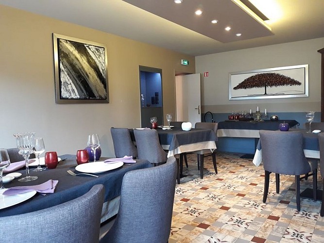 La-Croix-d-Or-3-Le-Pin-La-Garenne-800