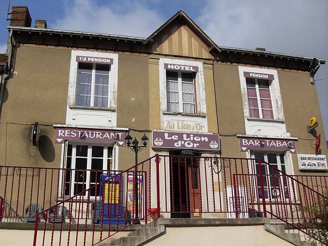 LE LION D OR - ST MARD DE RENO