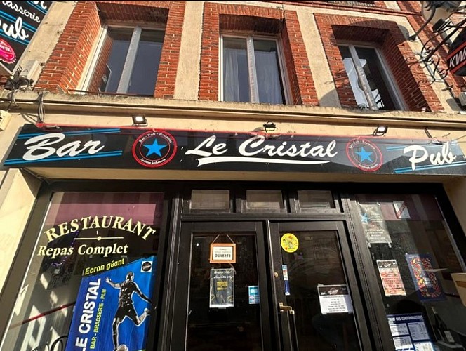 Le Cristal Bar