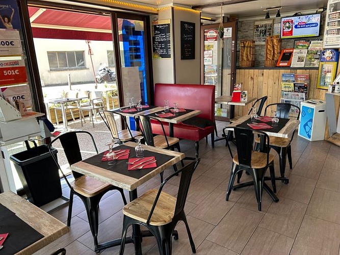 La-Bonne-Franquette-2-Neuilly-800