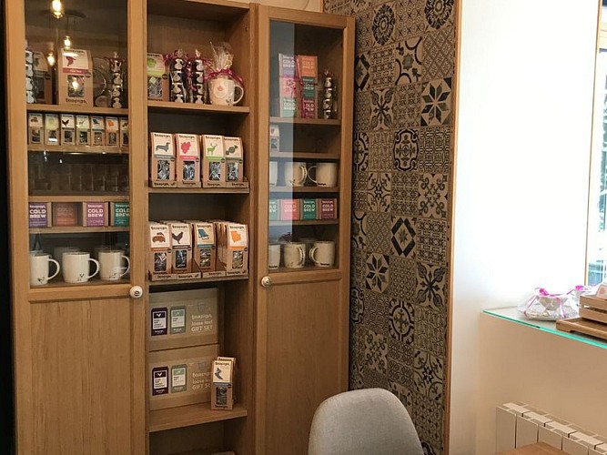 Bella's-Tea-Room-2-800