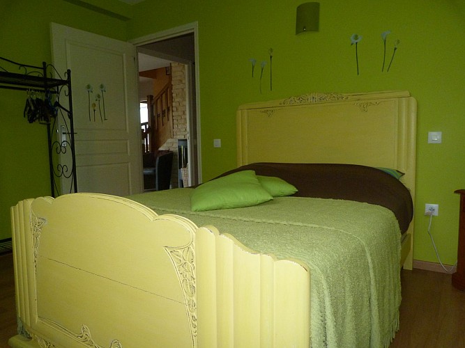 Chambre Lit 2 personnes rez-de-chaussée