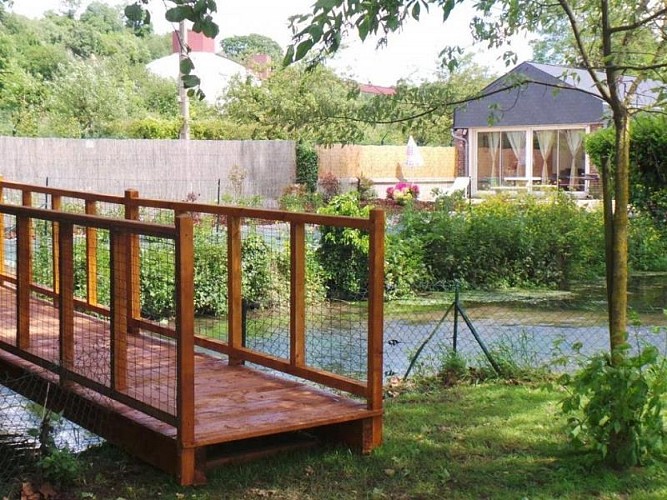 Mme THIERARD - LA CAUCHOISE - COLLEVILLE