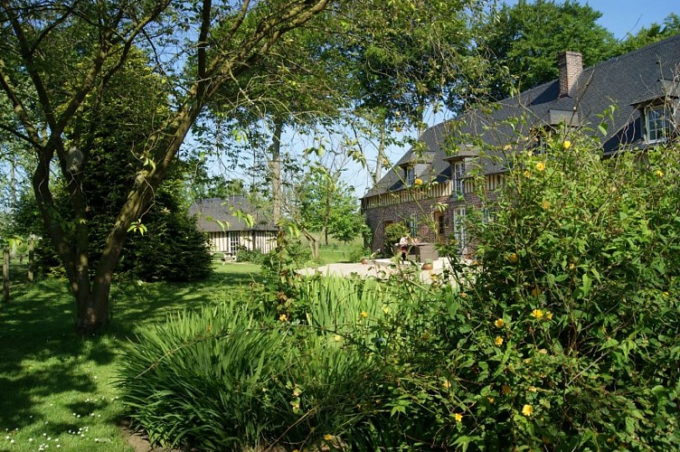 Champion_2chb_exterieur