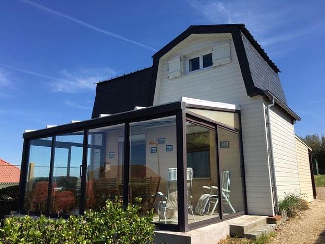 Le gîte et sa véranda