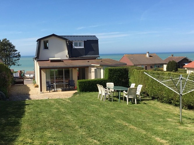 le jardin avec vue mer