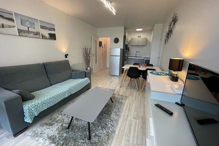 Appartement avec vue latérale sur l'océan dans le quartier des Becs à Saint Hilaire de Riez