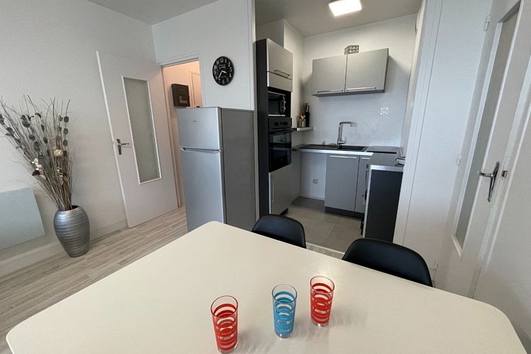 Appartement avec vue latérale sur l'océan dans le quartier des Becs à Saint Hilaire de Riez