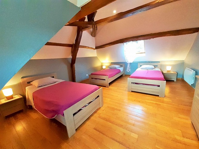 Chambre étage 3 lits