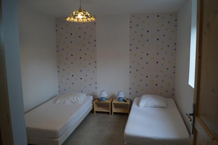 HLO_paluel_pin2©cabaret-2021 (3)