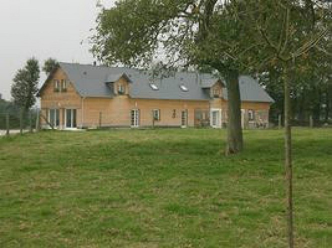 Pays-de-Caux-vallée-de-Seine-gîte-Gîte-la-charretterie-Beuzeville-La-Grenier-extérieur