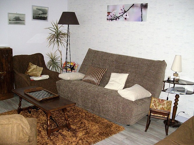 Eu_Chez-Suzy-et-Gerard_Sejour@M-MEULEMEESTER_2020