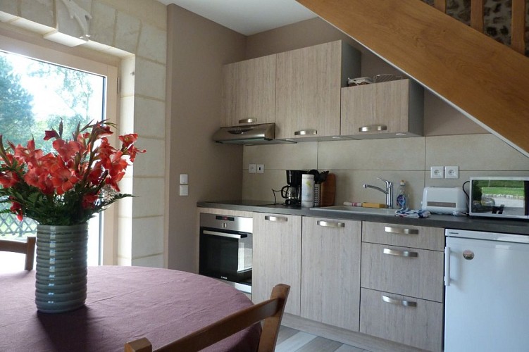 Ternon-Pigeonnier-cuisine-clevacances