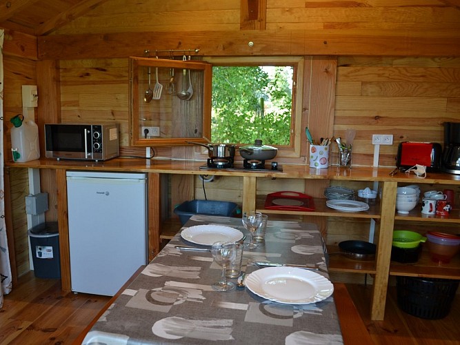 3 Trappeur - Les Cabanes d'Eddie - Avesnes-en-Val ©Ayral